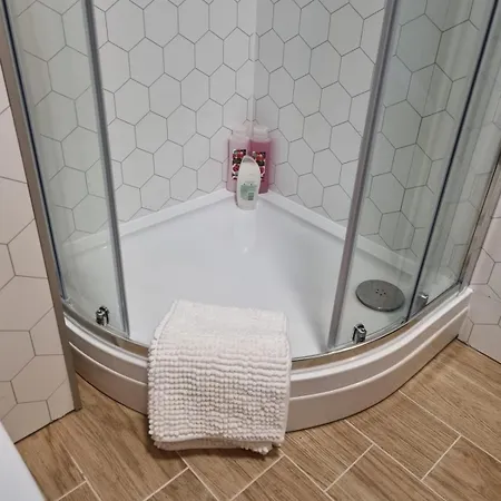 No3 Spacious 1 Bedroom And Sofa Bed In Livingroom * Cockermouth